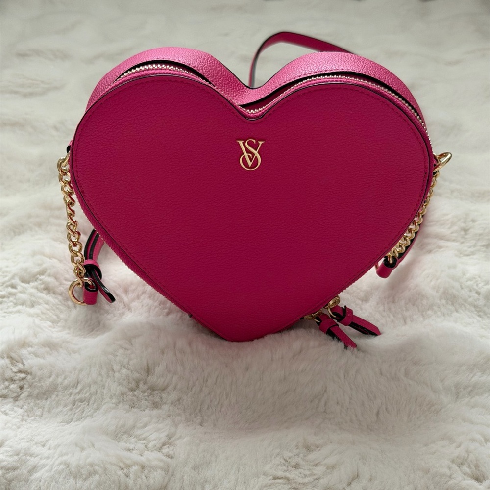 Victoria's Secret Heart Crossbody Bag - Hot Pink - Picture 7 of 15